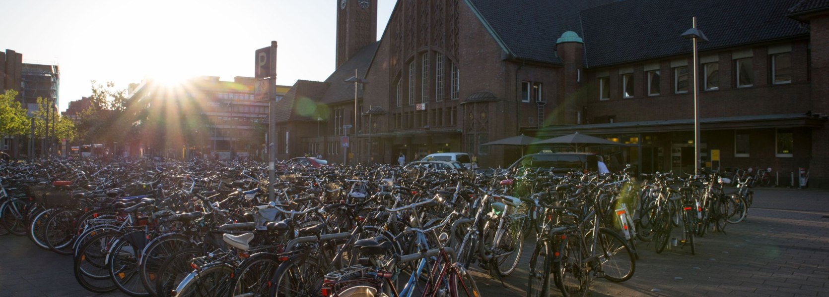 oldenburg_fahrrad_am_zob_echtol_2018quer_speckmann_echtoldenburg_fahrradamzob_20052018