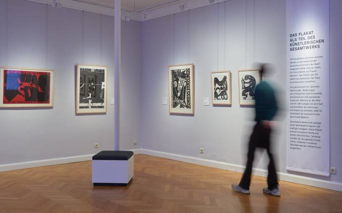 Familienzeit: Reliefdruck Familienzeit: Reliefdruck