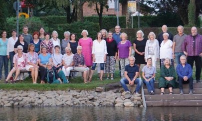 Chor Courage Berne e.V. am Ufer der Berner Ollen