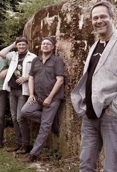 Flaming Moe Bandfoto