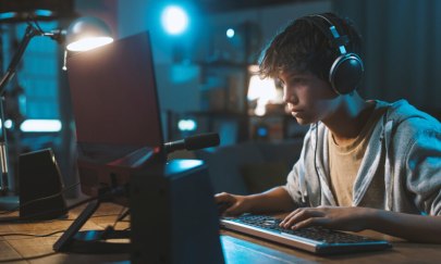 Always online?! Digitale Medien und ihre Risiken - Vortrag mit Oliver Poelmann