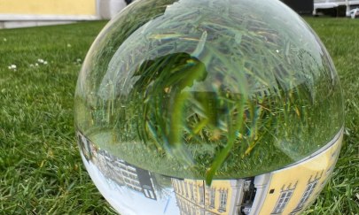 ZUKUNFT_OL+50: Vergraben der Zeitkapsel