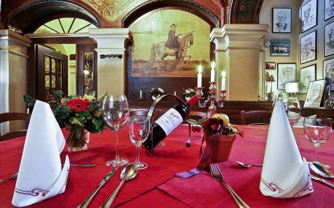 ratskeller_restaurant_oldenburg_otm_ueberarbeitet_vb ratskeller_restaurant_oldenburg_otm_ueberarbeitet_vb