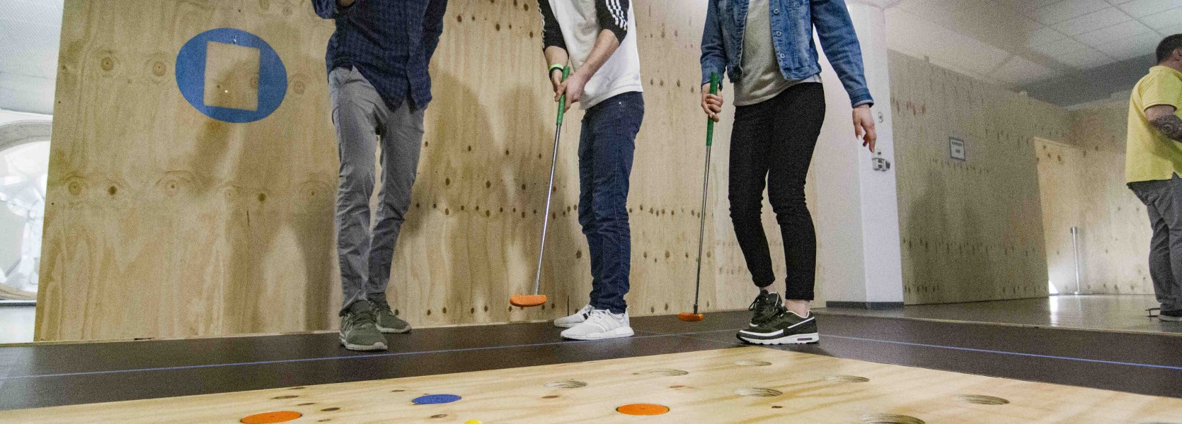 Jede einzelne Minigolfbahn bei Laserstar® ist handgefertigt und ein Erlebnis für sich.