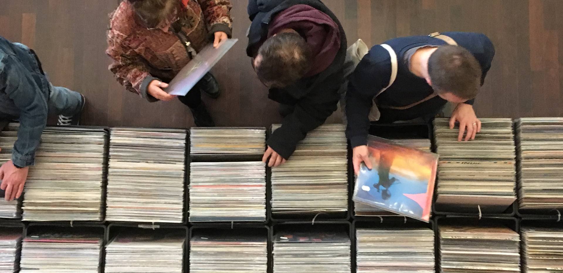 Oldenburger Plattenb&ouml;rse 26. 4.