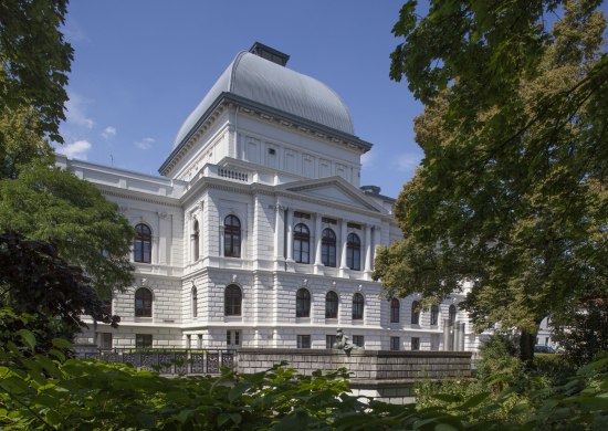 Oldenburg Staastheater Au&szlig;enansicht