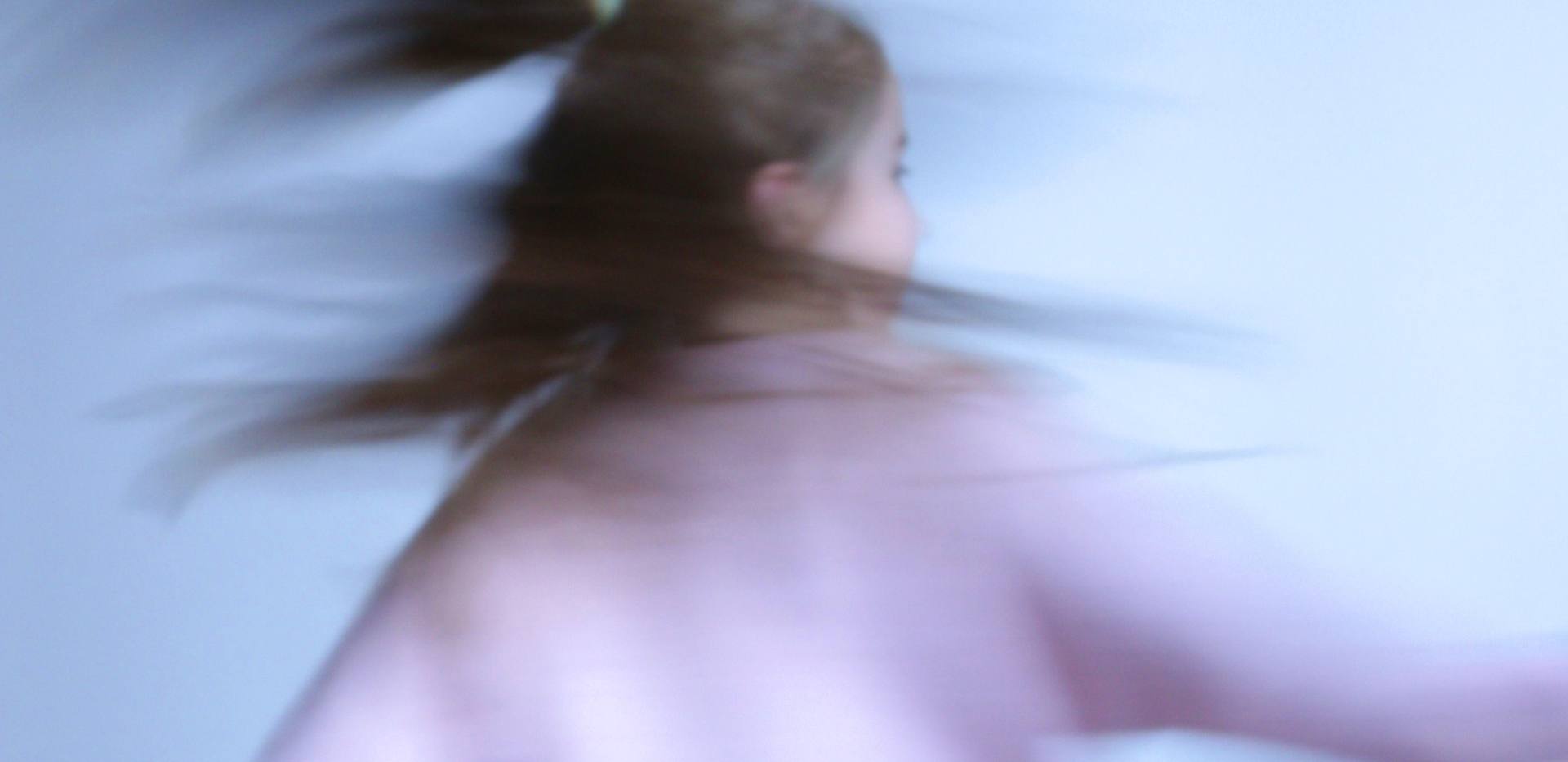 Ronja Knutz, In Bewegung, Farbfotografie, 2026