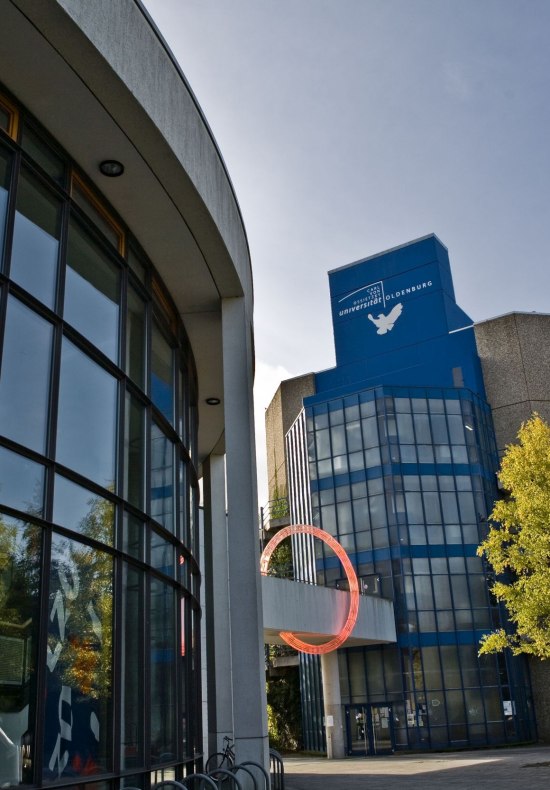 Uni Oldenburg au&szlig;en