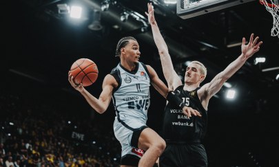 BBL: EWE Baskets Oldenburg - Veolia Towers Hamburg