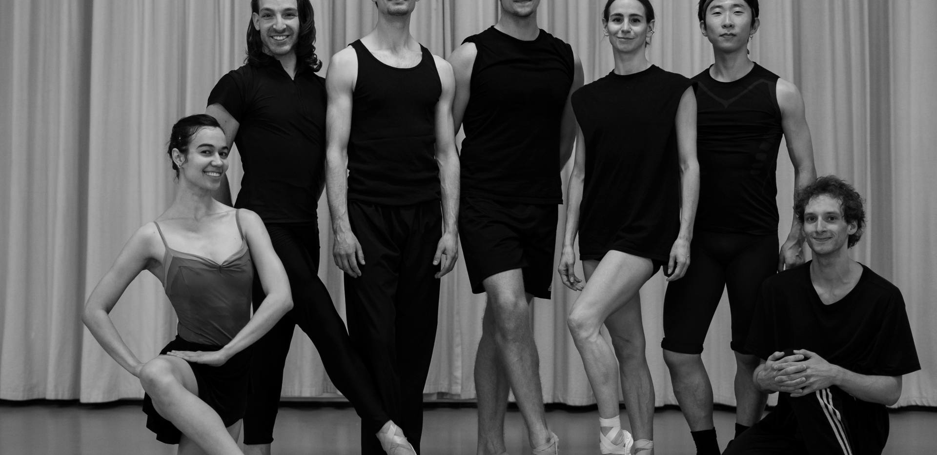 Ballett-Ensemble, das im Horst-Janssen-Museum auftritt Ballett-Ensemble, das im Horst-Janssen-Museum auftritt