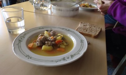 Ein leckerer Eintopf wie dieser kommt am Dienstag auf den Tisch.