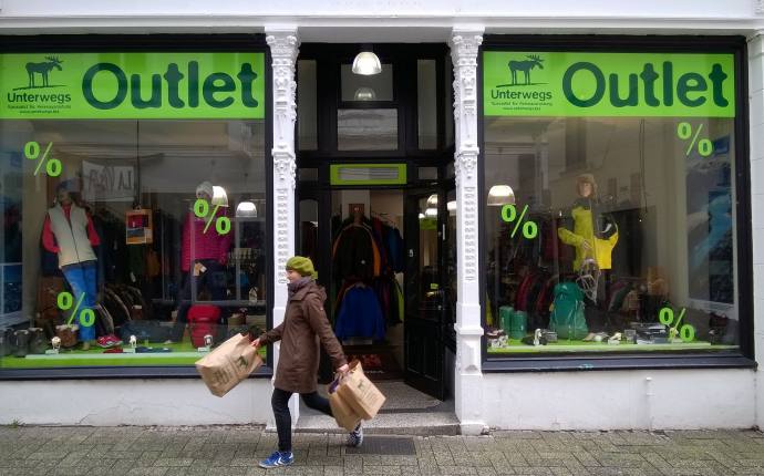 Unterwegs Oldenburg Outlet Aussen