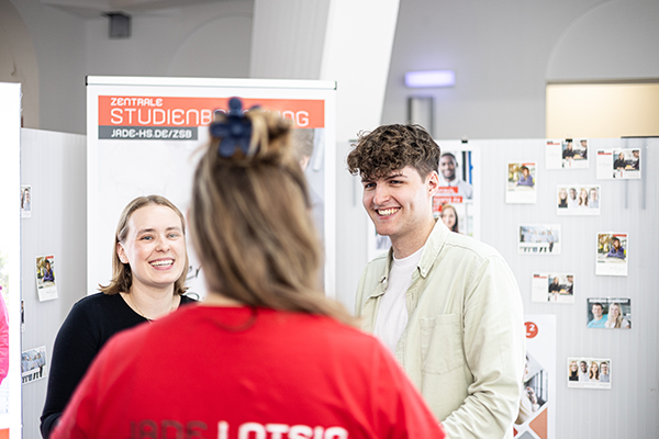 Beratung auf dem Campustag Beratung auf dem Campustag