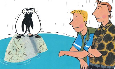 Roy und Silo sind zufrieden in ihrem Gehege aneinander gekuschelt, w&auml;hrend die Zoo-Pfleger ungl&uuml;cklich beide be&auml;ugen.