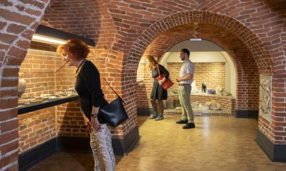 Steinreich und steinalt