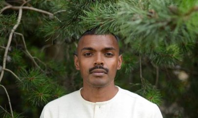 Porträtfotografie von Sinthujan Varatharajah. Porträtfotografie von Sinthujan Varatharajah.