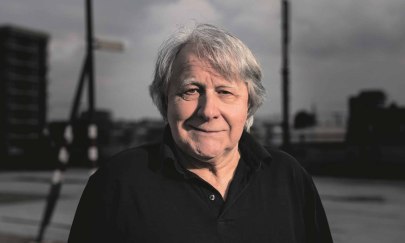 Peter Urban liest: "On Air! der Soundtrack seines Lebens" Peter Urban liest: "On Air! der Soundtrack seines Lebens"