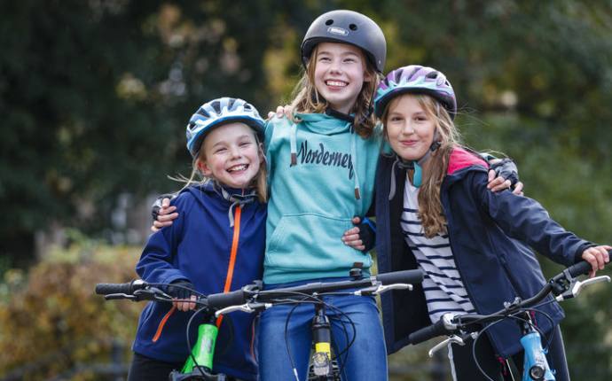 Kinder sicher im Verkehr Kinder sicher im Verkehr