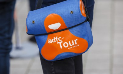 Bahntrassen-Tour Friesische Wehde Bahntrassen-Tour Friesische Wehde